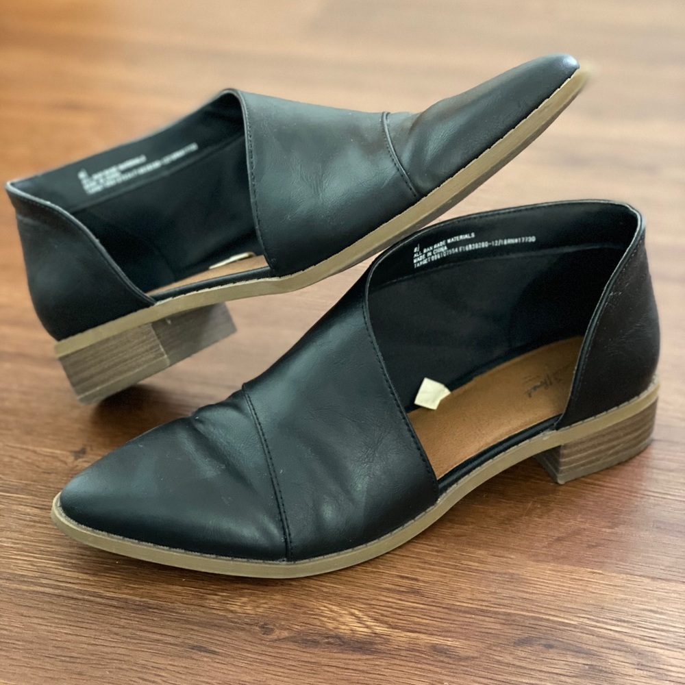 Universal Thread Wenda Cut-Out Bootie